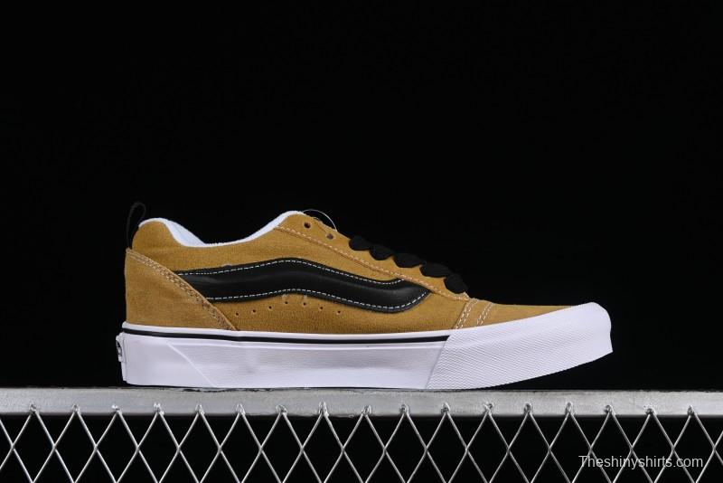 Vans Classics Knu Skool Retro Skate Shoes with Thick Tongue and Oversized Toe - VN0009QC5QJ1