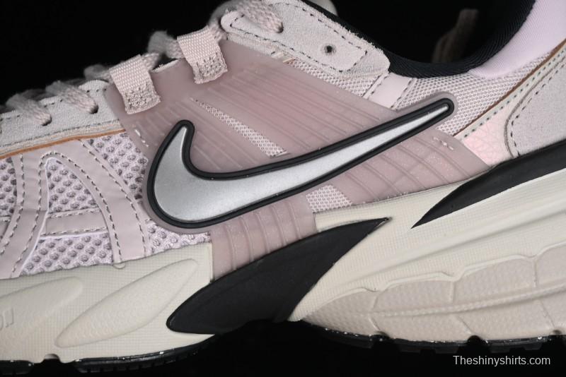 Nike Runtekk Run V2K Low-Top Retro Running Shoes with Cushlon Midsole and Anti-Slip Design - FN6703-001