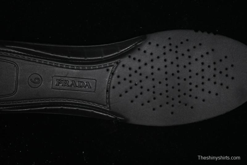 Prada Cloudbust Air Thunder Lifestyle Low-Top Sneakers - 2EG293