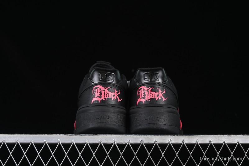 New York Yankees MLB Chunky Liner Custom Platform Sneakers in Neon Pink - 3ASXCA12N50WHS