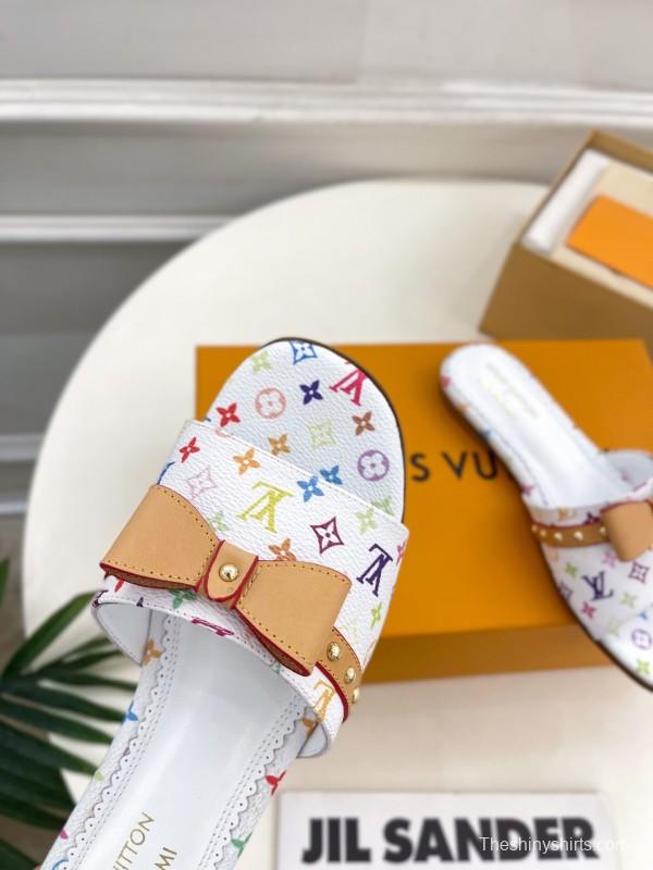 2025 Women Louis Vuitton White Multicolor Leather Slippers KFY00290