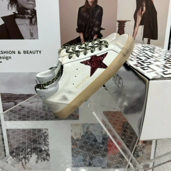 2025 Unisex GGDB White Red Leather Sneakers 63534