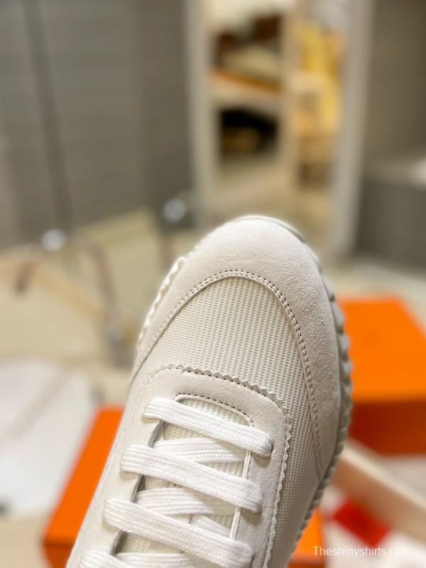 2024 Unisex Hermès White Red Silk Sheepskin Sneakers MJ00320