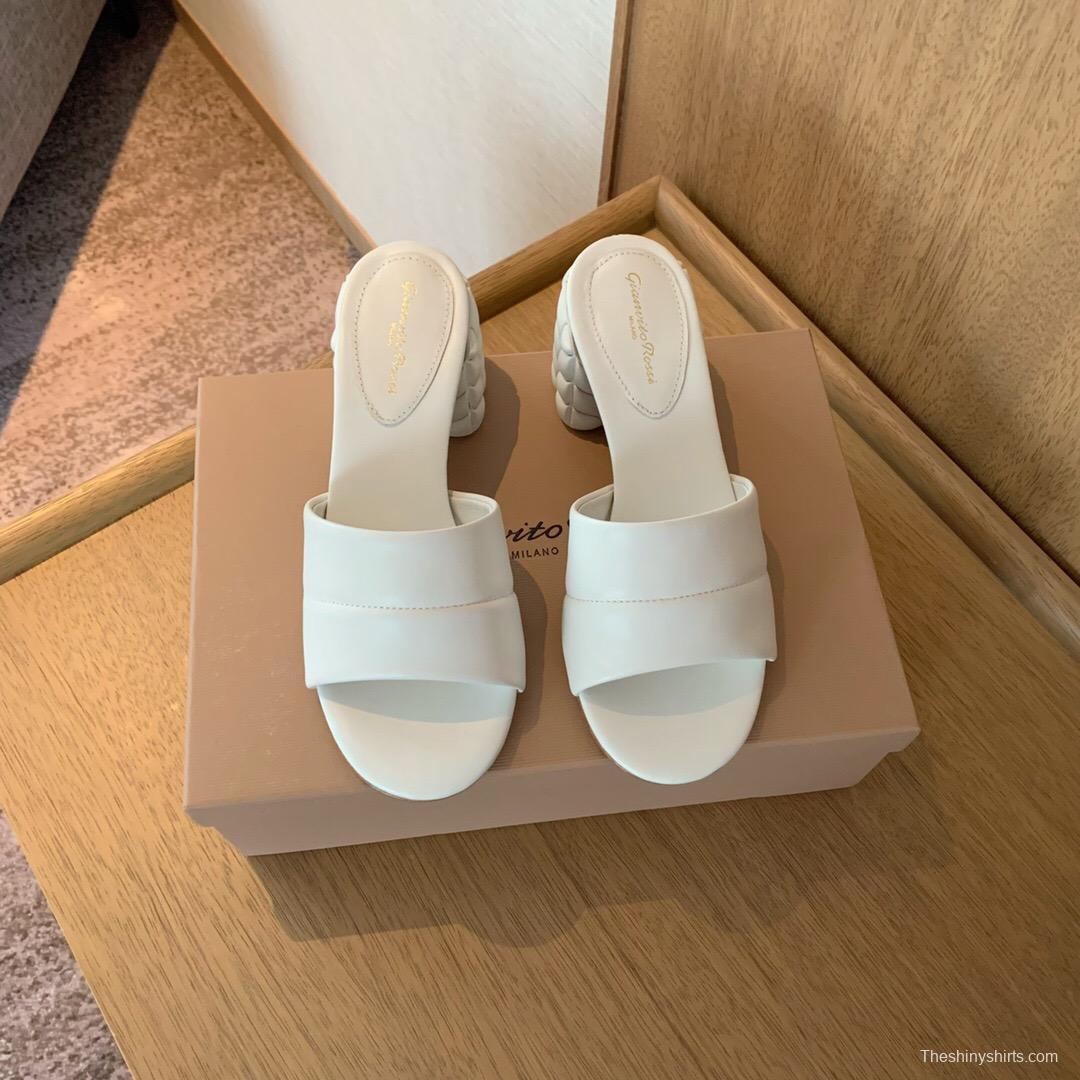 2025 Women Gianvito Rossi White Leather Slippers KFY00260
