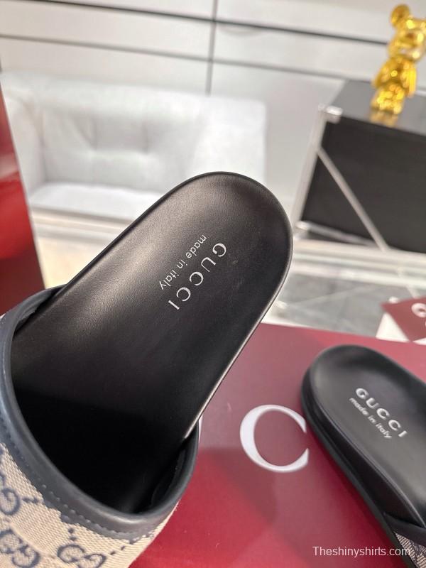2025 Unisex Gucci Black Grey Fabric Slippers Double G Embossed AS00240