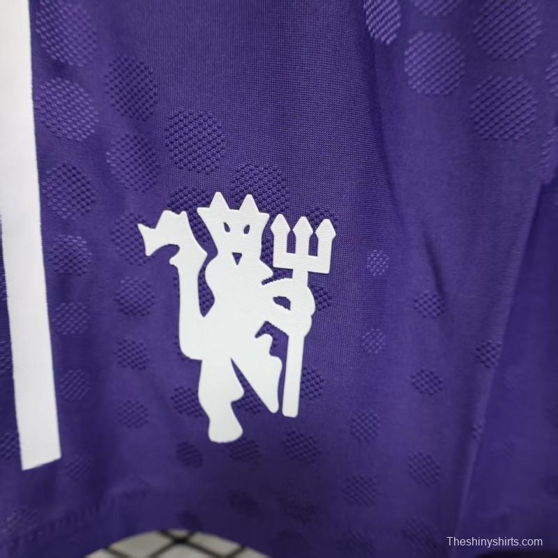 Player Version 25/26 Manchester United Purple Shorts