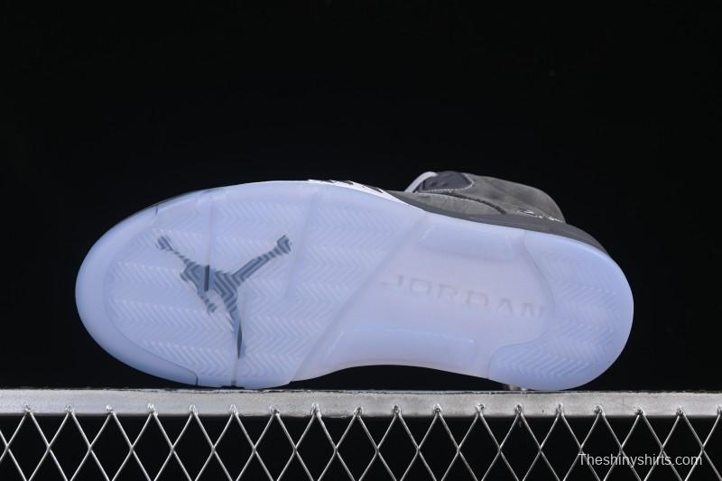 Nike Air Jordan 5 Retro Basketball Shoes with Wolf Grey Design - DD0587-002