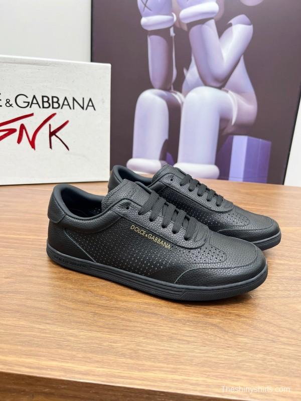 Dolce & Gabbana 2025 SS Casual Shoes with Exaggerated Fashion Style - AS00270