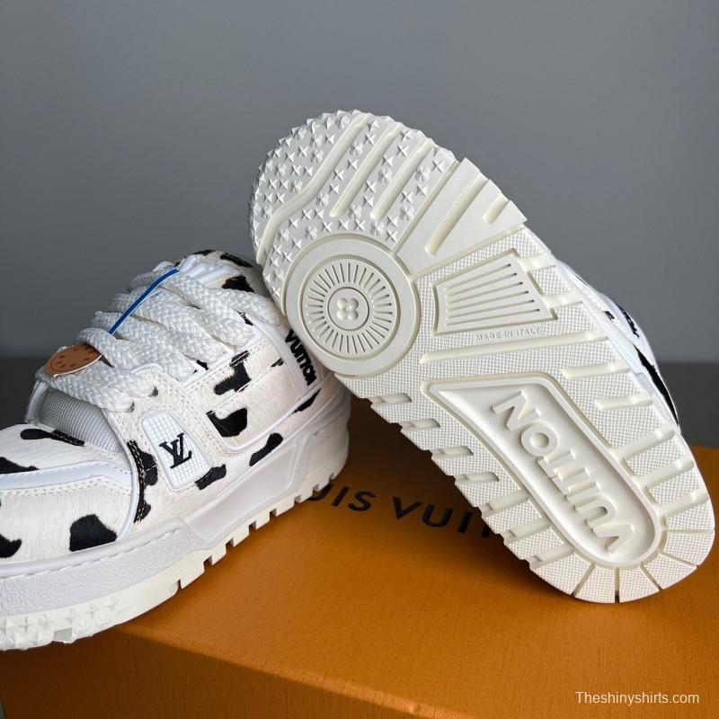 Lv 2025/ss Signature Logo Leather Sneakers - YC