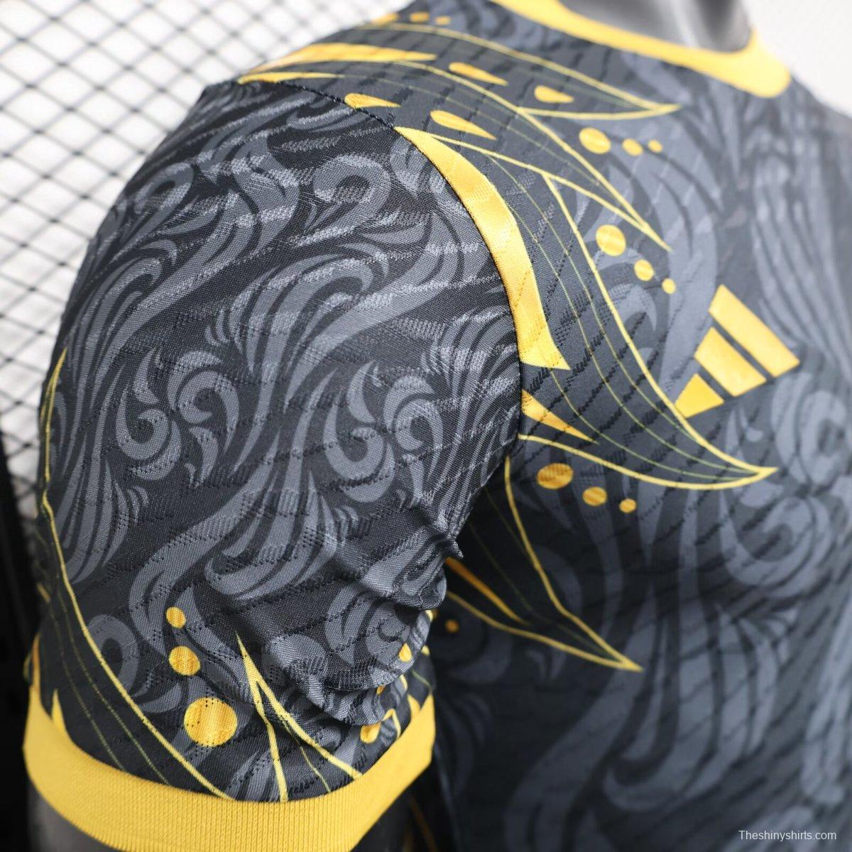 Player Version 24/25 Real Madrid Black/Golden Special Jersey